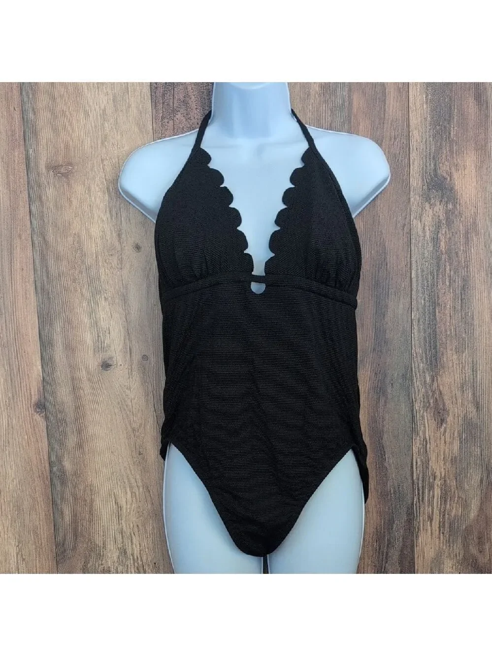 Time and Tru Black One Piece Textured Swimsuit XL 16-18        628D